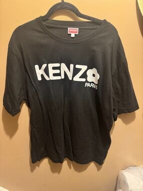 Kenzo Black Tee with White Logo Flower